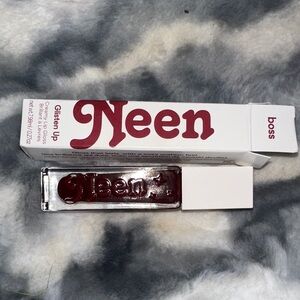Neen Glisten Up Lip Gloss in Boss
